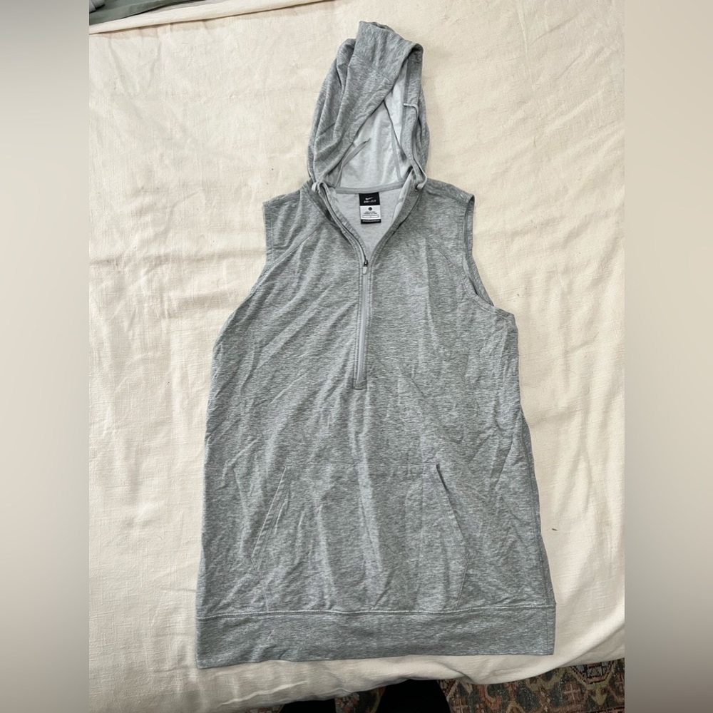 Nike sleeveless pull over with hood size Large